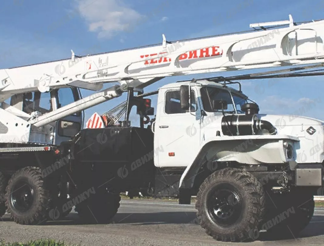 Автокран Челябинец КС-55732 на шасси Урал 4320