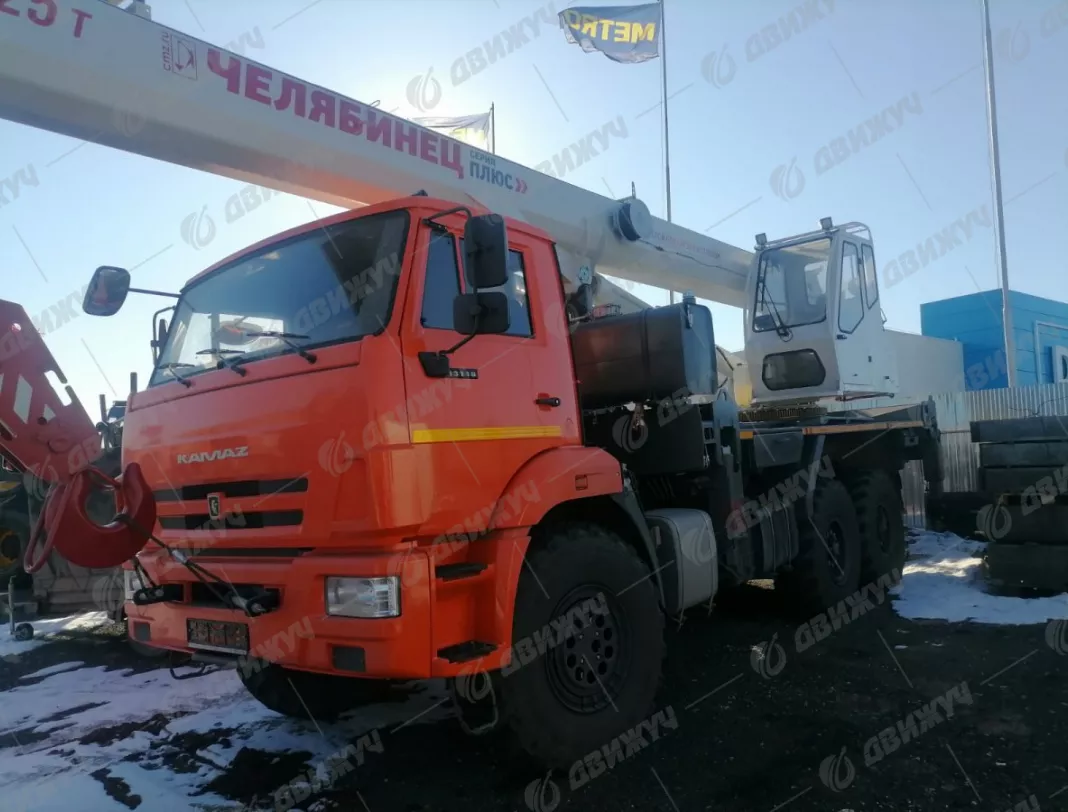Автокран Челябинец КС-55732 на шасси КАМАЗ 43118-50 