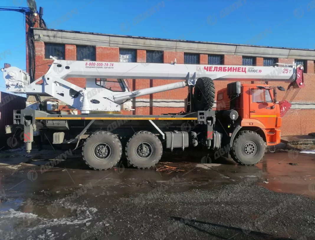 Автокран Челябинец КС-55732 на шасси КАМАЗ 43118-50 