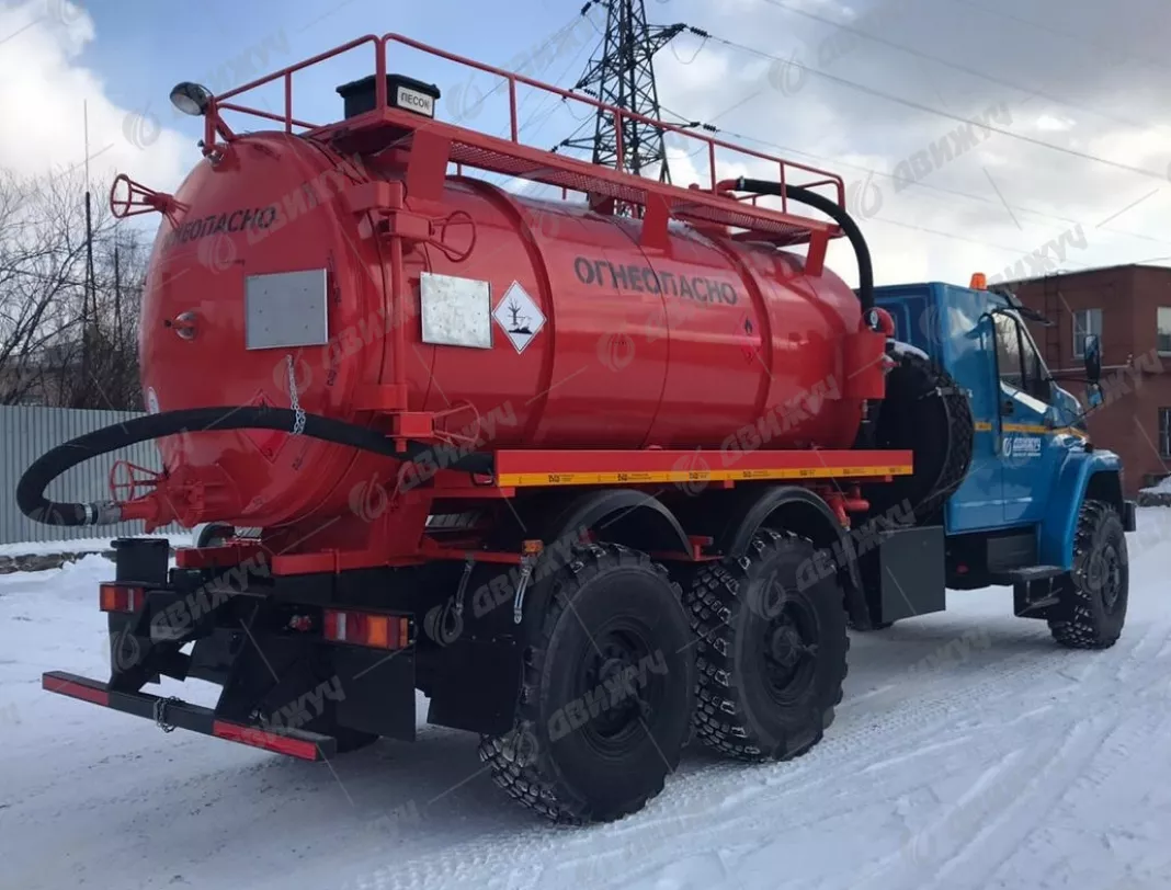 АКН-10 ОД на шасси Урал NEXT 4320-72Е5 со спальником