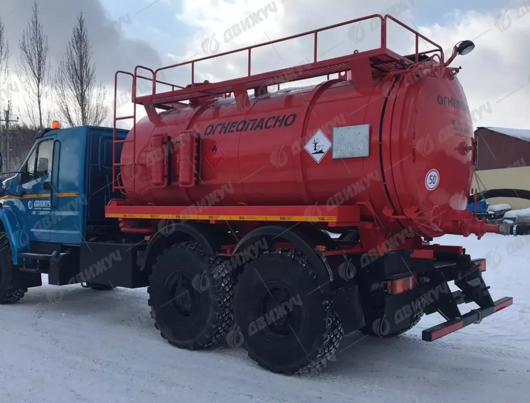 АКН-10 ОД на шасси Урал NEXT 4320-72Е5 со спальником