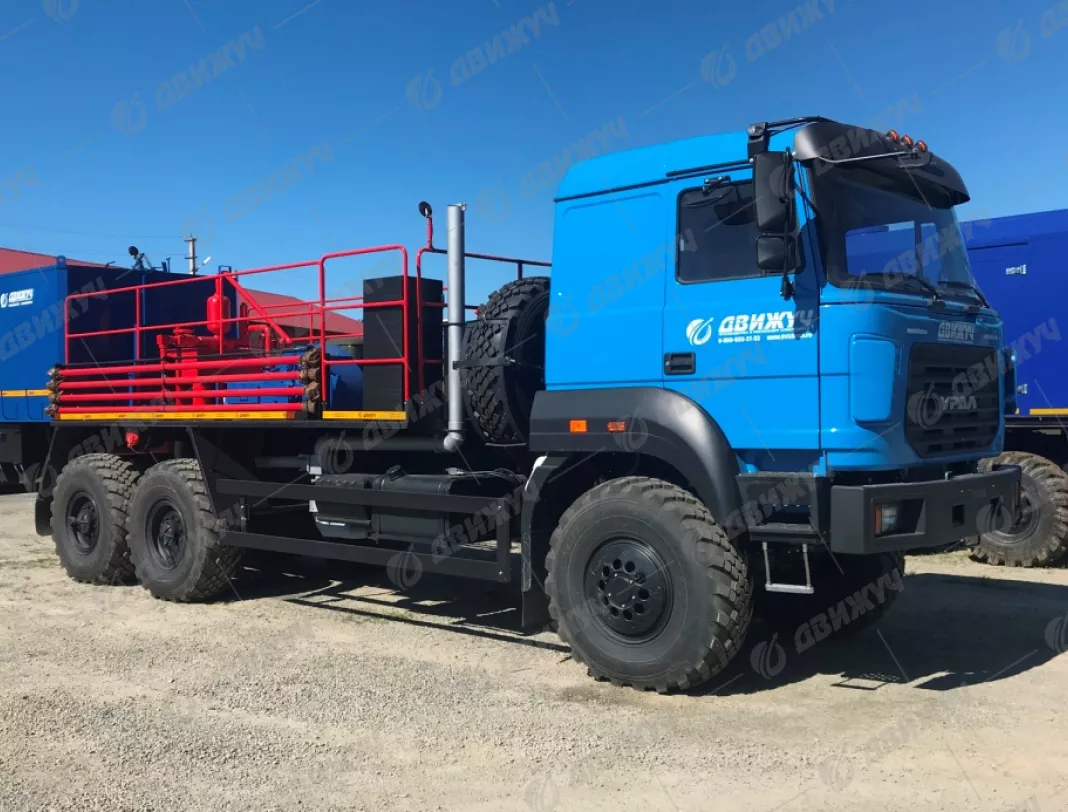 Цементировочный агрегат ЦА-320 на шасси Урал 4320-80 без ВПБ