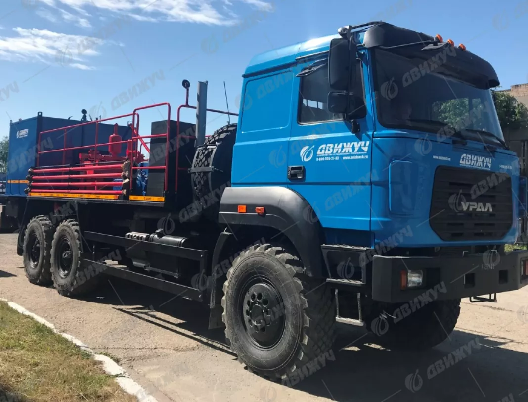 Цементировочный агрегат ЦА-320 на шасси Урал 4320-80 без ВПБ