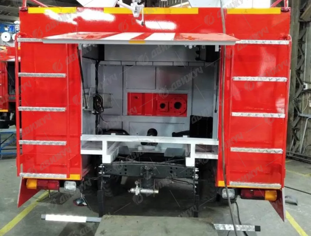 Автоцистерна пожарная АЦ-2,6-40 (33086) на базовом шасси ГАЗ-33086