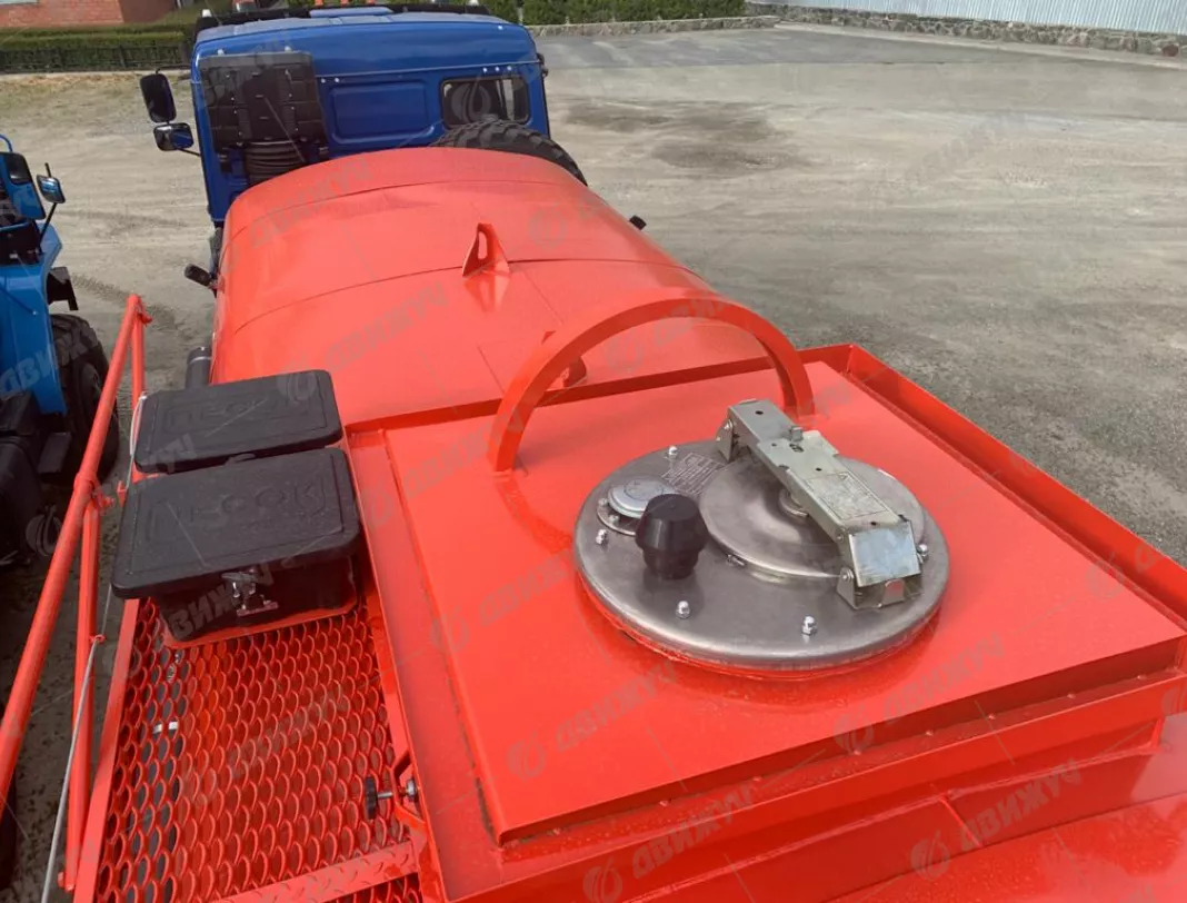 АТЗ-10 на шасси КАМАЗ 43118-3049-76