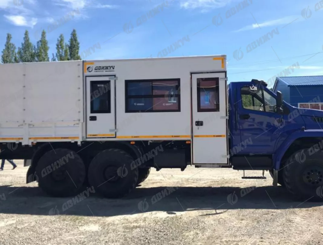 ГПА на шасси Урал Next 4320-72 (с тентом и грузовой талью)