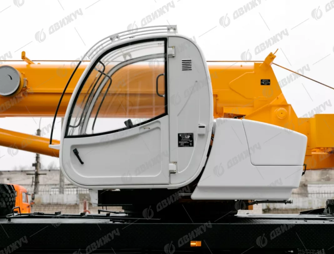 АВТОКРАН ИВАНОВЕЦ КС-45717К-3М на шасси KAMAЗ 43118 (стрела 22 м)