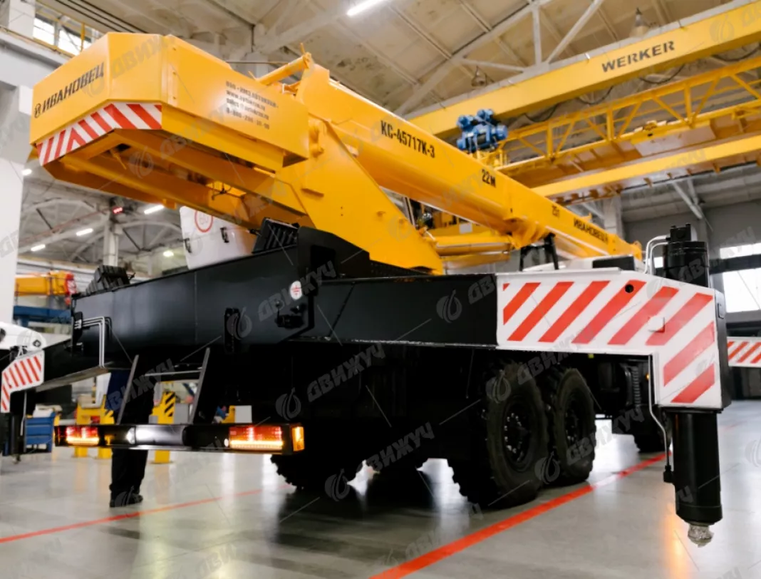 АВТОКРАН ИВАНОВЕЦ КС-45717К-3М на шасси KAMAЗ 43118 (стрела 22 м)