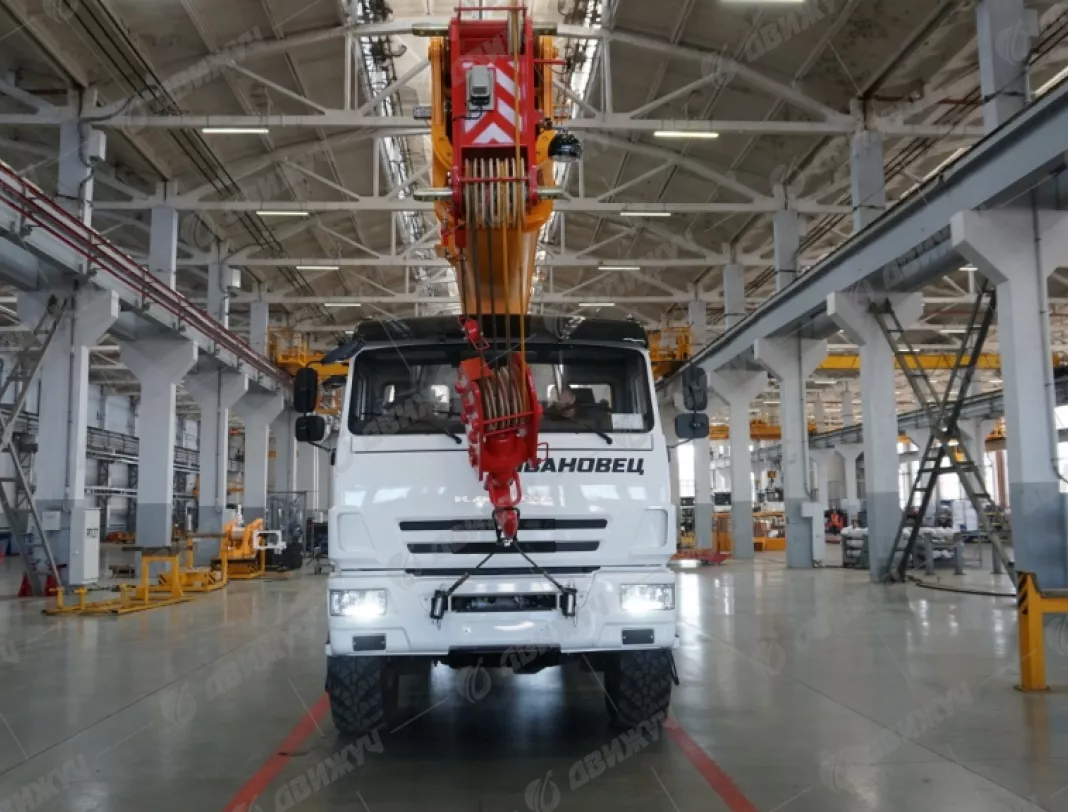 АВТОКРАН ИВАНОВЕЦ КС-45717К-3Р Аir на шасси KAMAЗ 43118