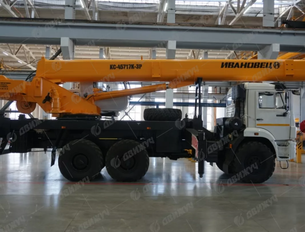 АВТОКРАН ИВАНОВЕЦ КС-45717К-3Р Аir на шасси KAMAЗ 43118