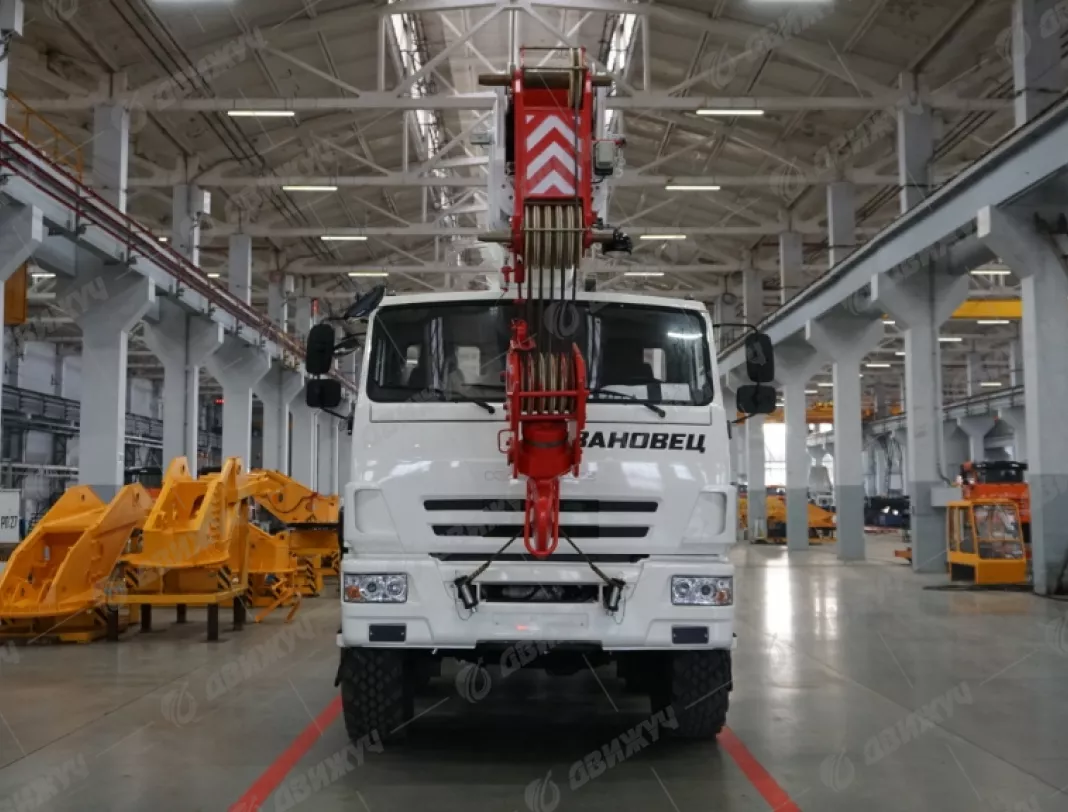 АВТОКРАН ИВАНОВЕЦ КС-55735-7 на шасси КАМАЗ-63501