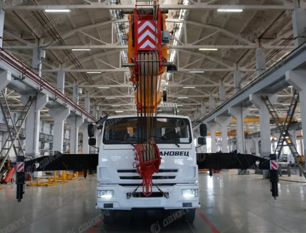 АВТОКРАН ИВАНОВЕЦ КС-65740-6 на шасси КАМАЗ-6540