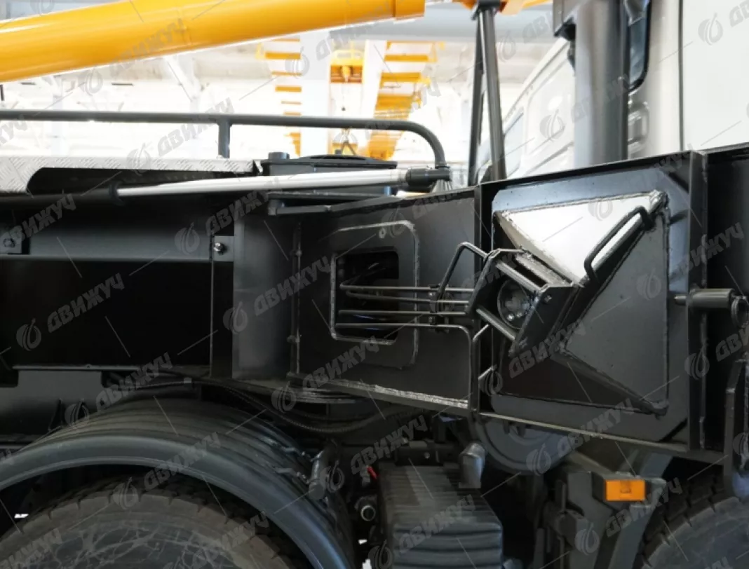 АВТОКРАН ИВАНОВЕЦ КС-65740-6 на шасси КАМАЗ-6540