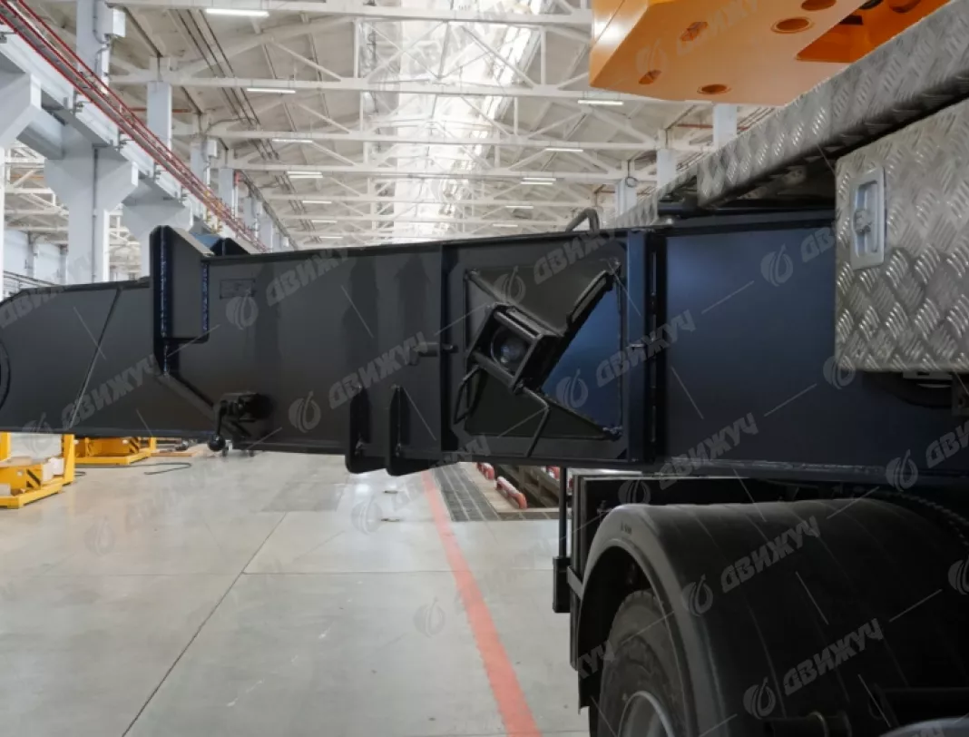 АВТОКРАН ИВАНОВЕЦ КС-65740-6 на шасси КАМАЗ-6540