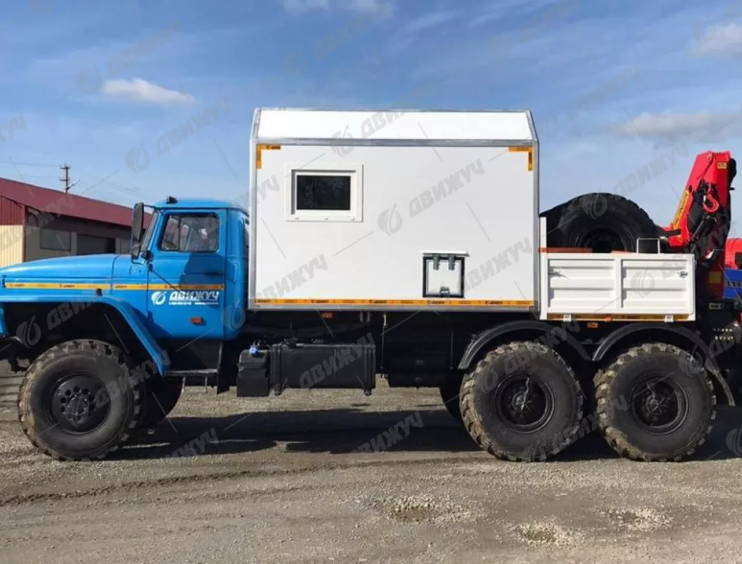 ПАРМ  (мастерская) с КМУ РК-10000 на шасси Урал 4320-60