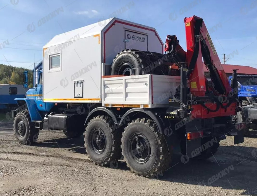 ПАРМ  (мастерская) с КМУ РК-10000 на шасси Урал 4320-60
