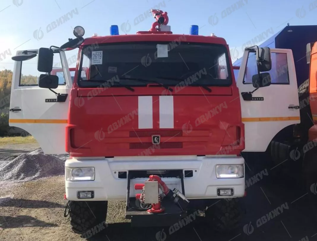 Аэродромный пожарный автомобиль АА-8,0-60 на базе КАМАЗ 43118 