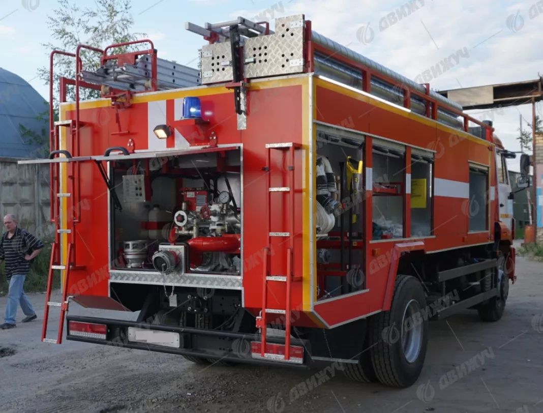 Автоцистерна пожарная АЦ-5,0-40(43253)