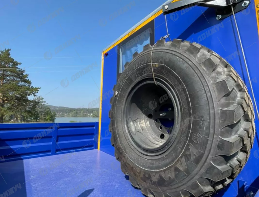Грузопассажирская вахта на шасси Урал Next 4320-72