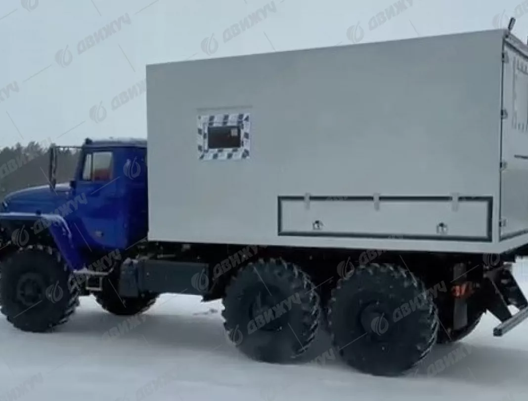 АИС (агрегата для исследования скважин) на шасси Урал 4320-60