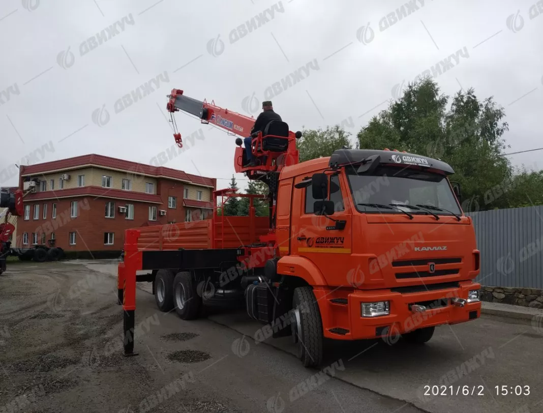 Бортовой автомобиль с КМУ Kanglim 1256GII, на шасси КАМАЗ – 65115-50