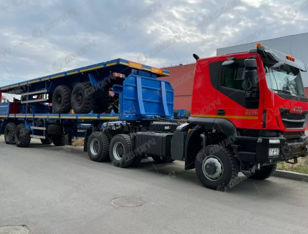 Полуприцеп бортовой 99062-038