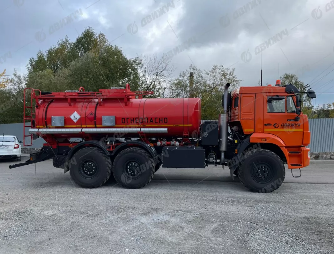 АТЗ-12 на шасси КАМАЗ 43118. 