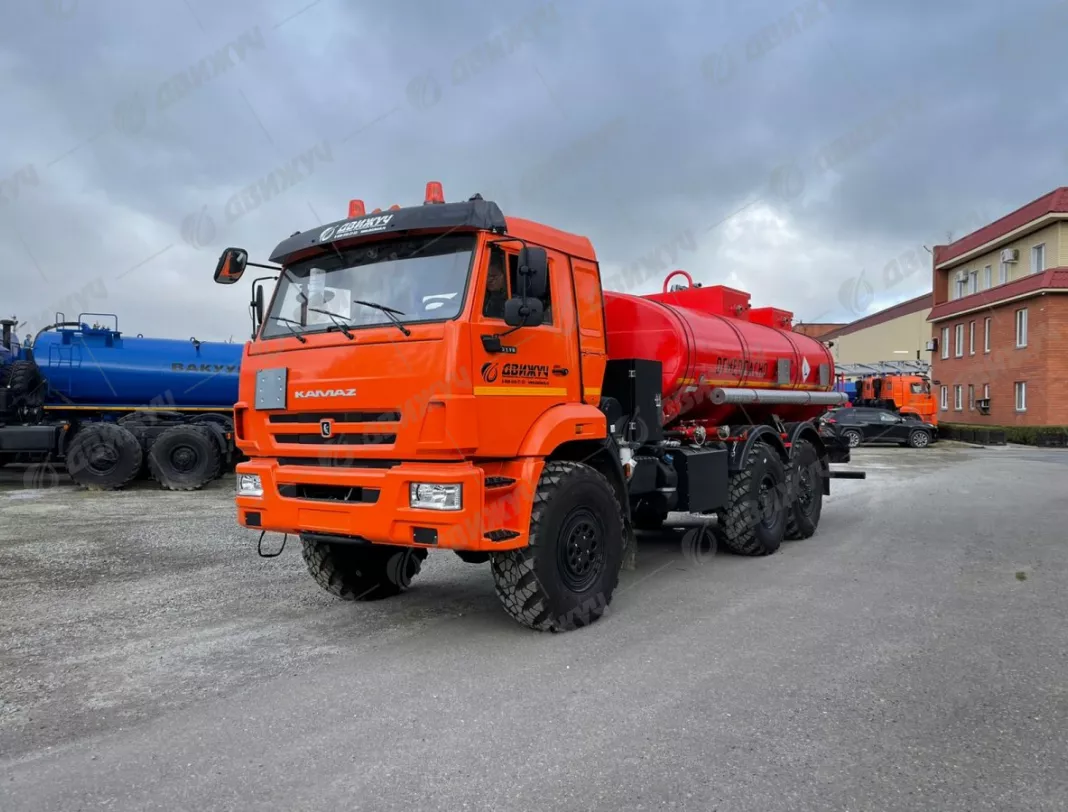 АТЗ-12 на шасси КАМАЗ 43118. 