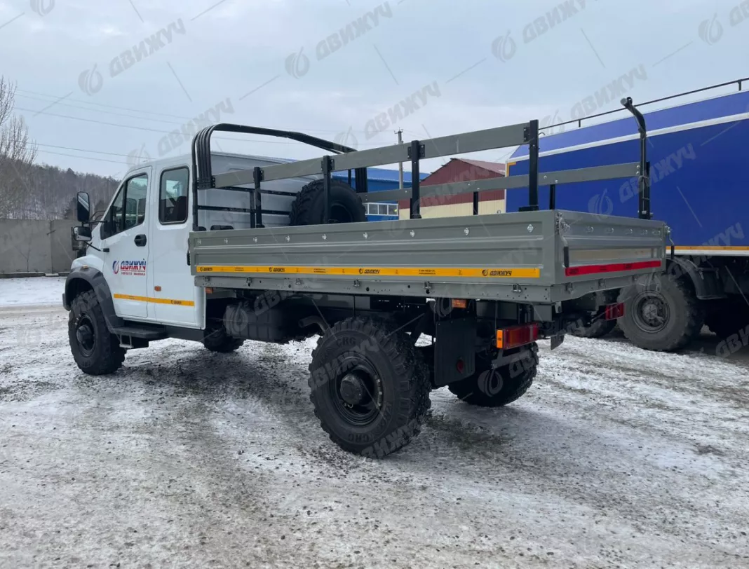 Автомобиль бортовой Садко NEXT 