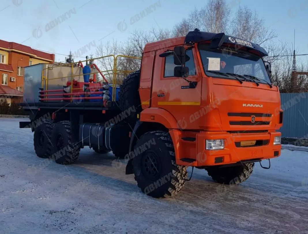 Цементировочный агрегат ЦА-32 на шасси КАМАЗ 43118-50