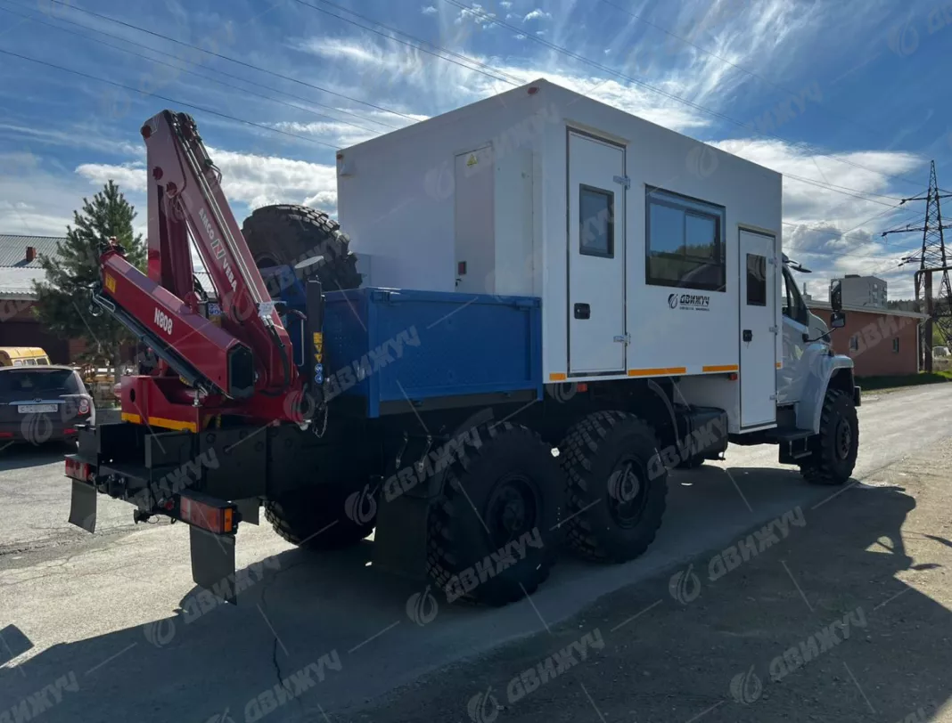 ГПА на шасси Урал Next 4320-72E5 с КМУ AMCO VEBA 808N