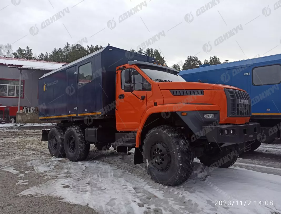 ППУА 1600/100 на шасси Урал Next 4320-6952-72 (насос 1,1 ПТ)