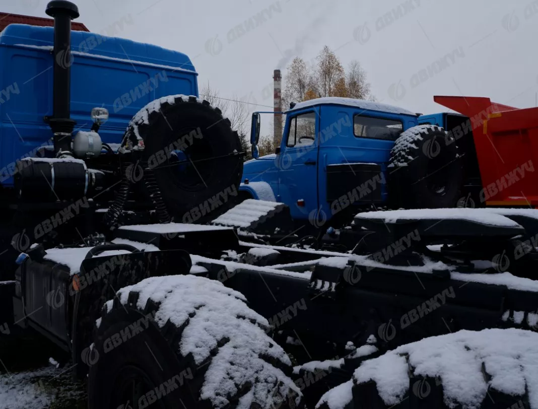  Седельный тягач Урал 44202-3511-82