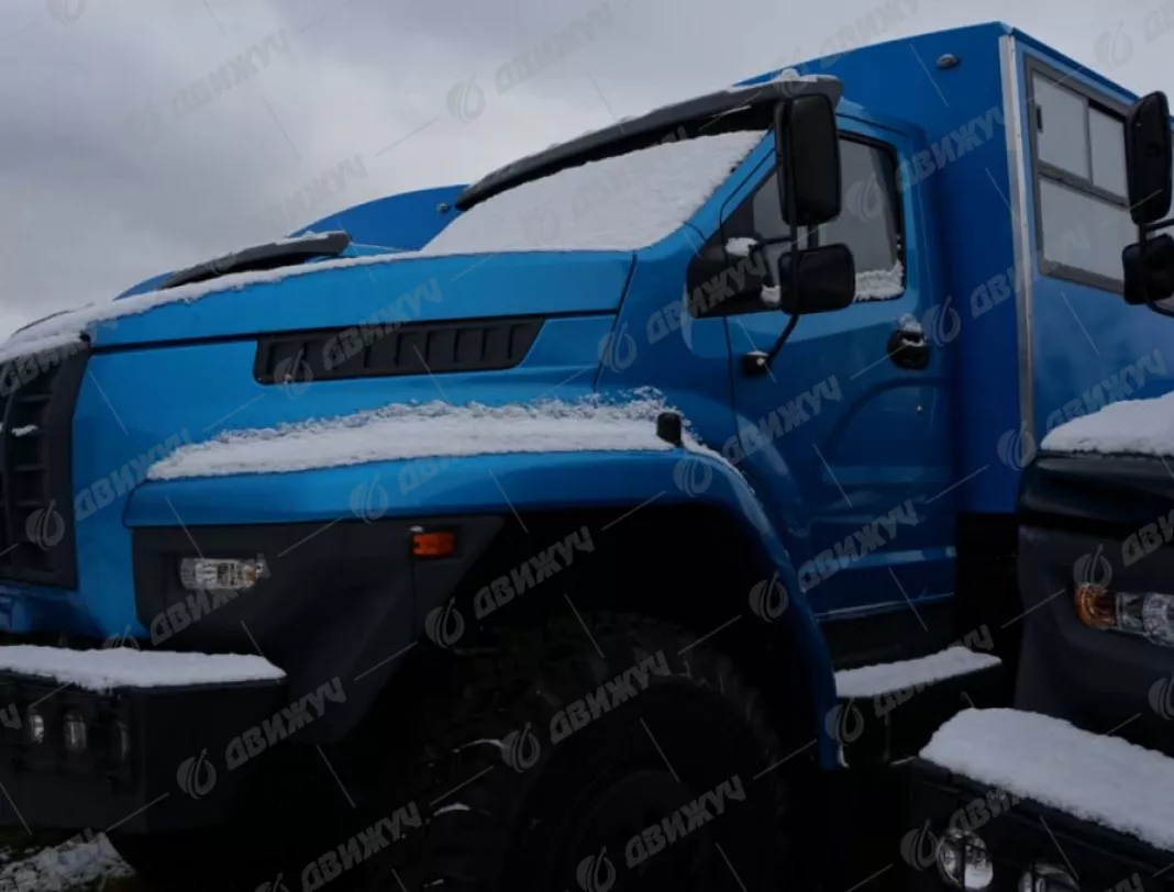 Вахтовый автобус Урал НЕКСТ 3255-5013-71Е5