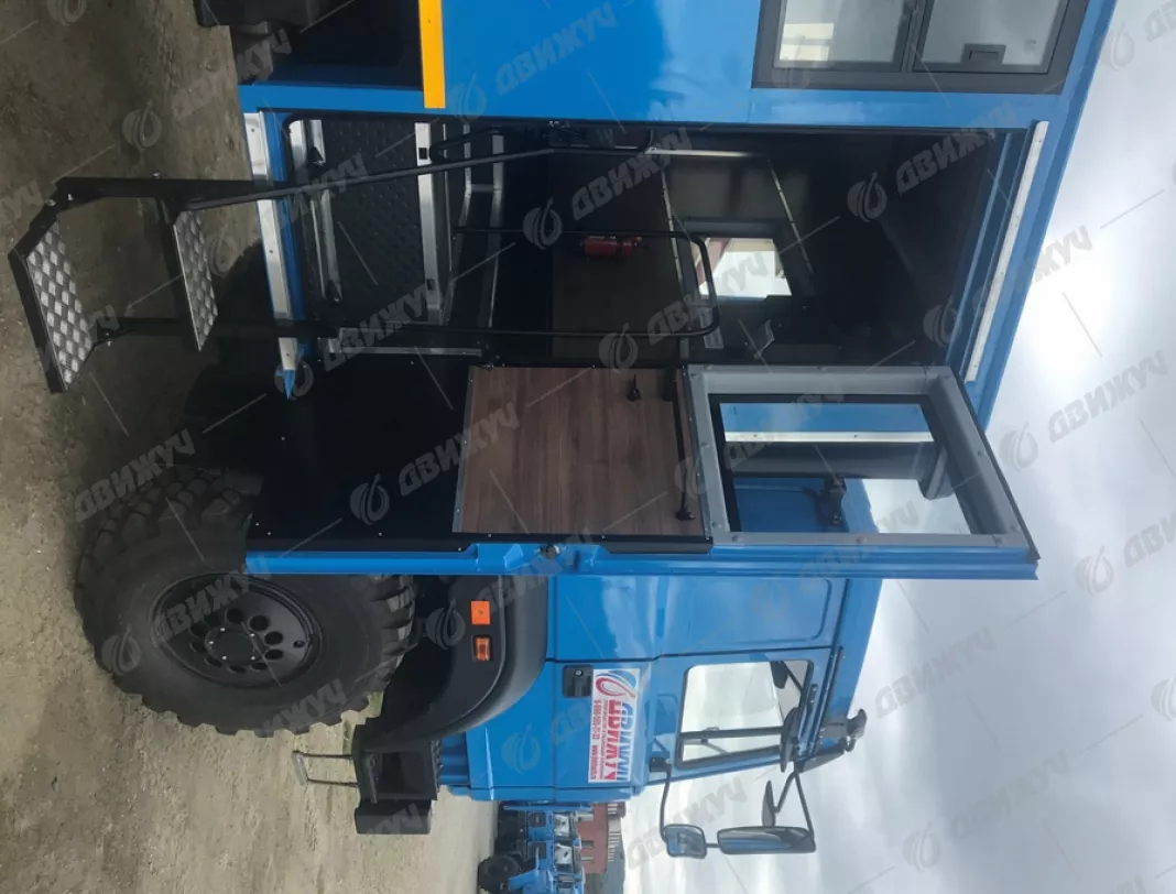 Вахтовый автобус Урал 32552-3013-79Е5 