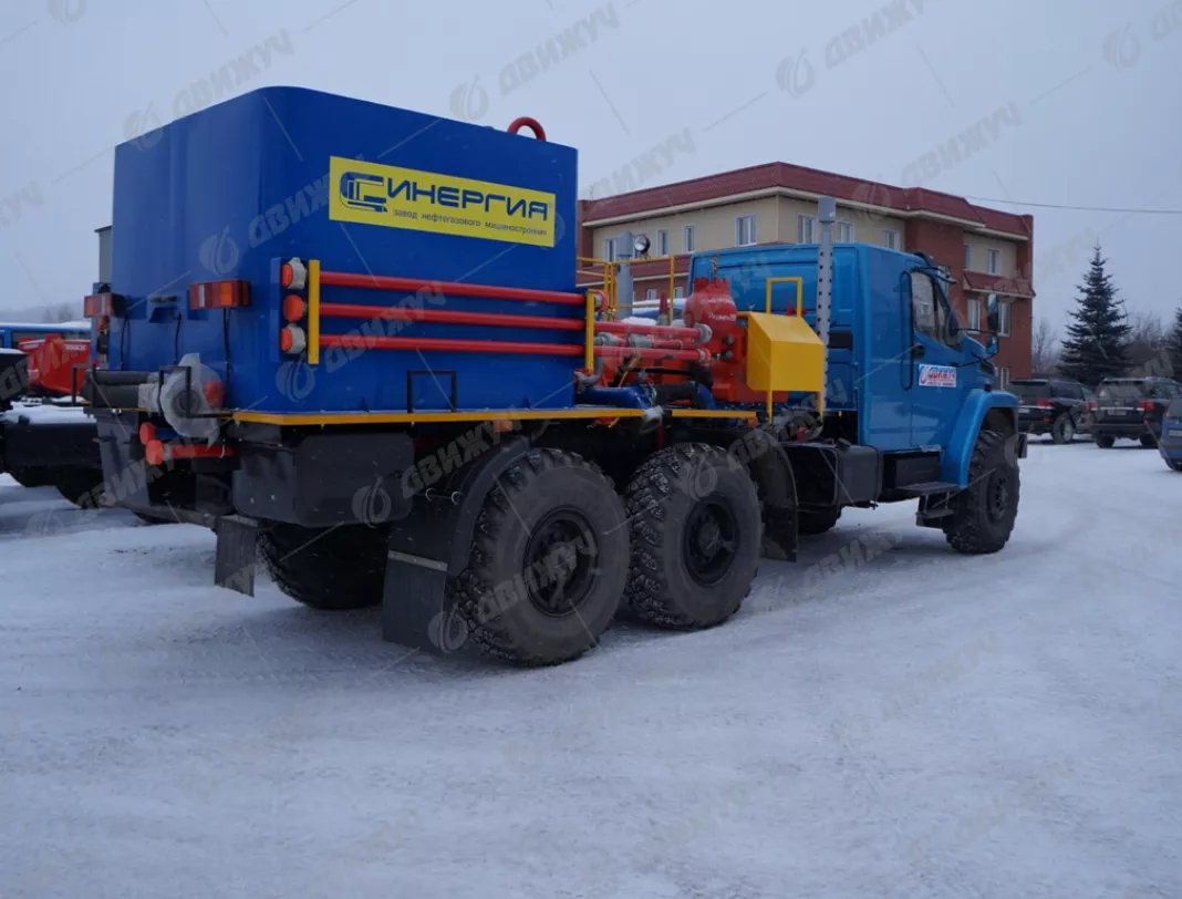 Цементировочный агрегат СИН35 на шасси Урал Next 4320-72 без ВПБ
