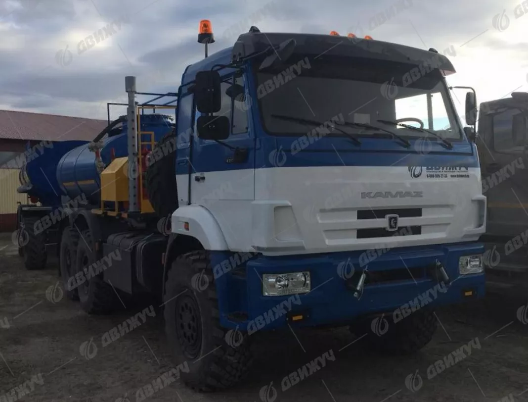 Агрегат кислотной обработки скважин СИН-32 КАМАЗ-43118-50 (КПП 154, 32 МПа, диаметр плунжера 125)