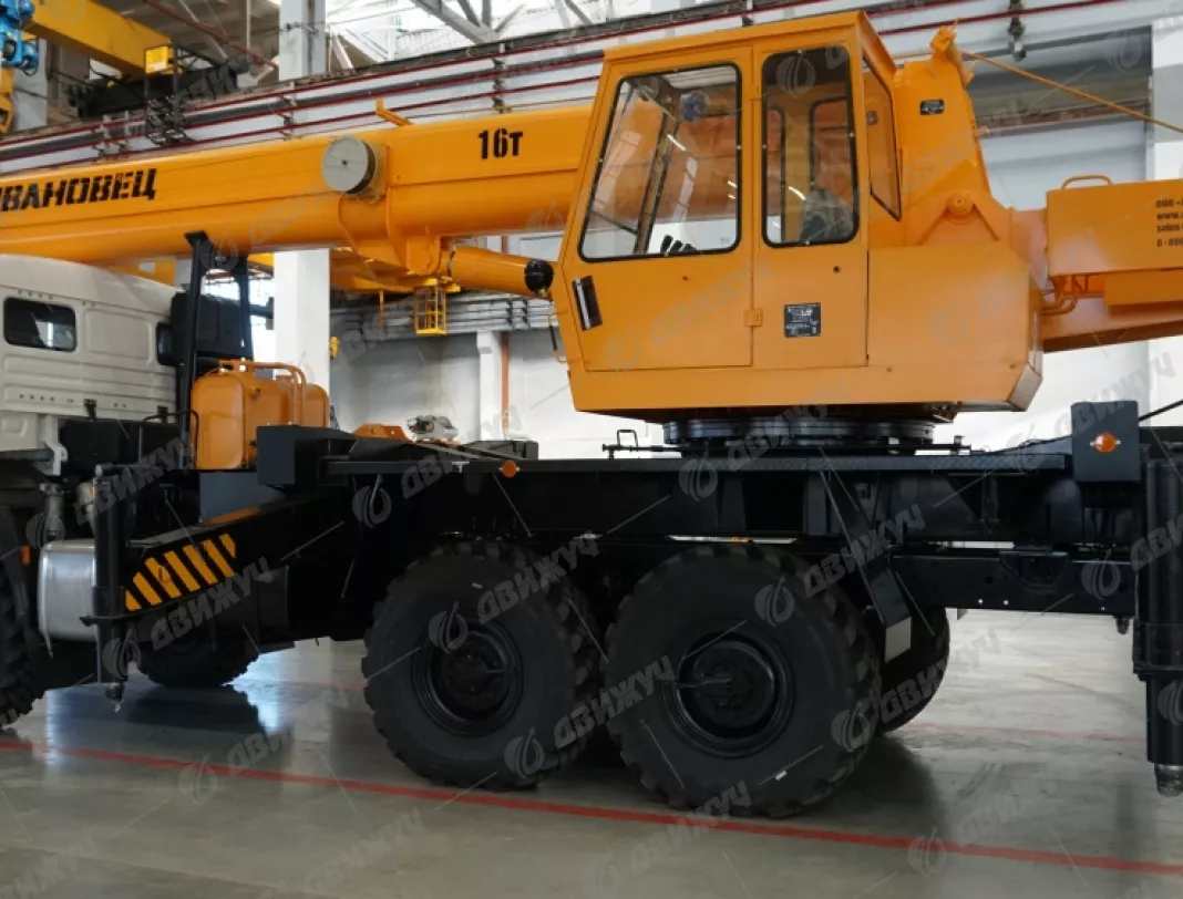 Автокран Ивановец 35714К-2 на шасси КАМАЗ-43118