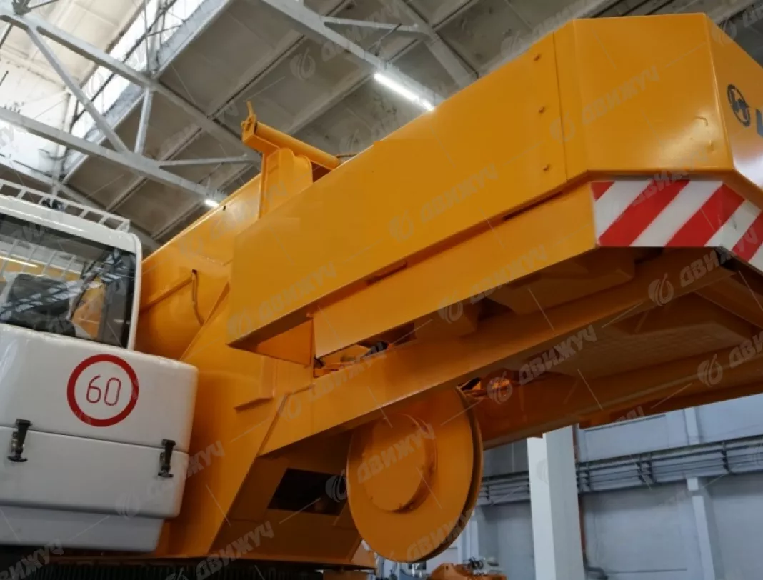 Автокран Ивановец КС-45717-1Р на шасси УРАЛ-4320