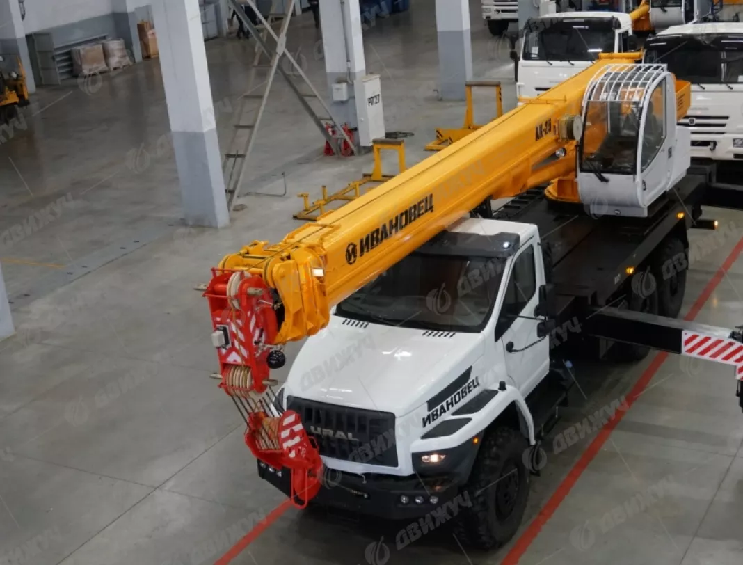 Автокран Ивановец КС-45717-2Р  УРАЛ-4320 NEXT