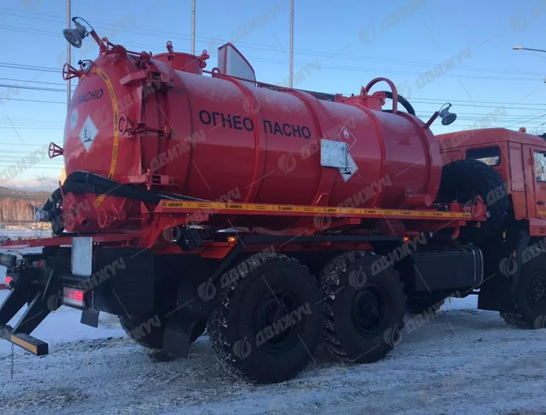 АКН-10 на шасси КАМАЗ 43118-50 (насос КО 505)
