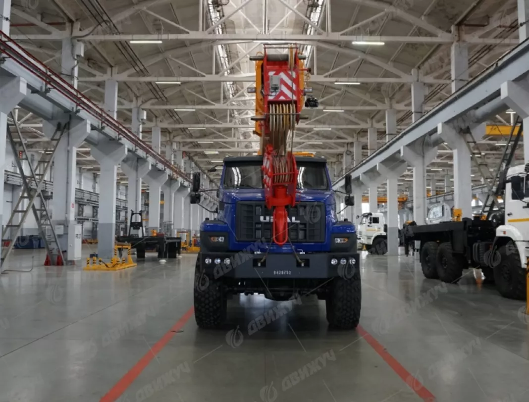 Автокран Ивановец КС-45717-2 на шасси УРАЛ-4320 NEXT