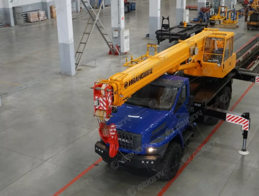 Автокран Ивановец КС-45717-2 на шасси УРАЛ-4320 NEXT