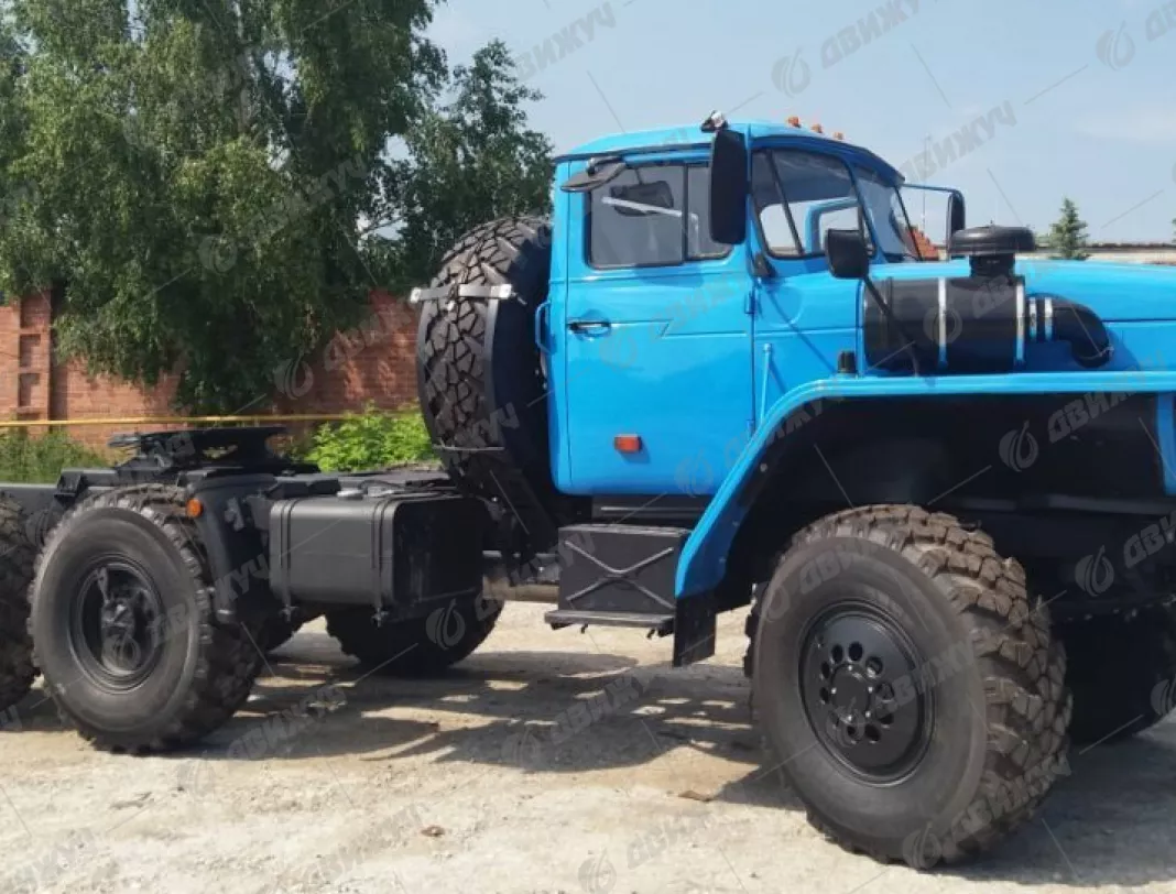  Седельный тягач Урал 44202-60