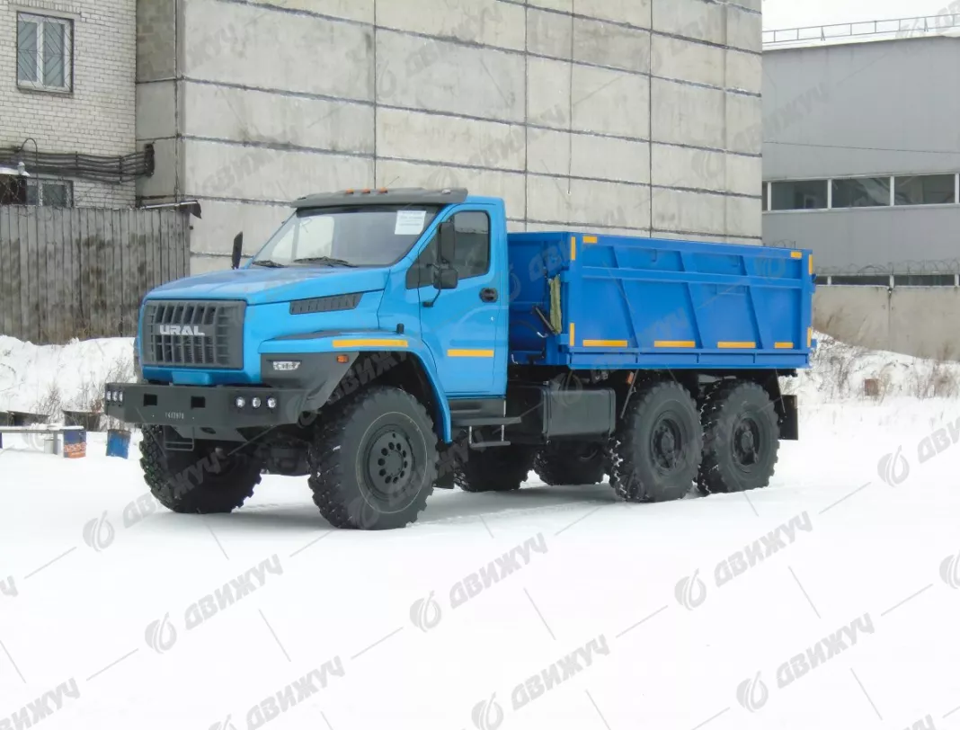 Самосвал-зерновоз Урал Next 5557