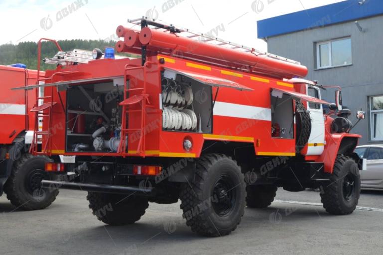 Автоцистерна пожарная АЦ-4,0-40 на шасси Урал-43206 