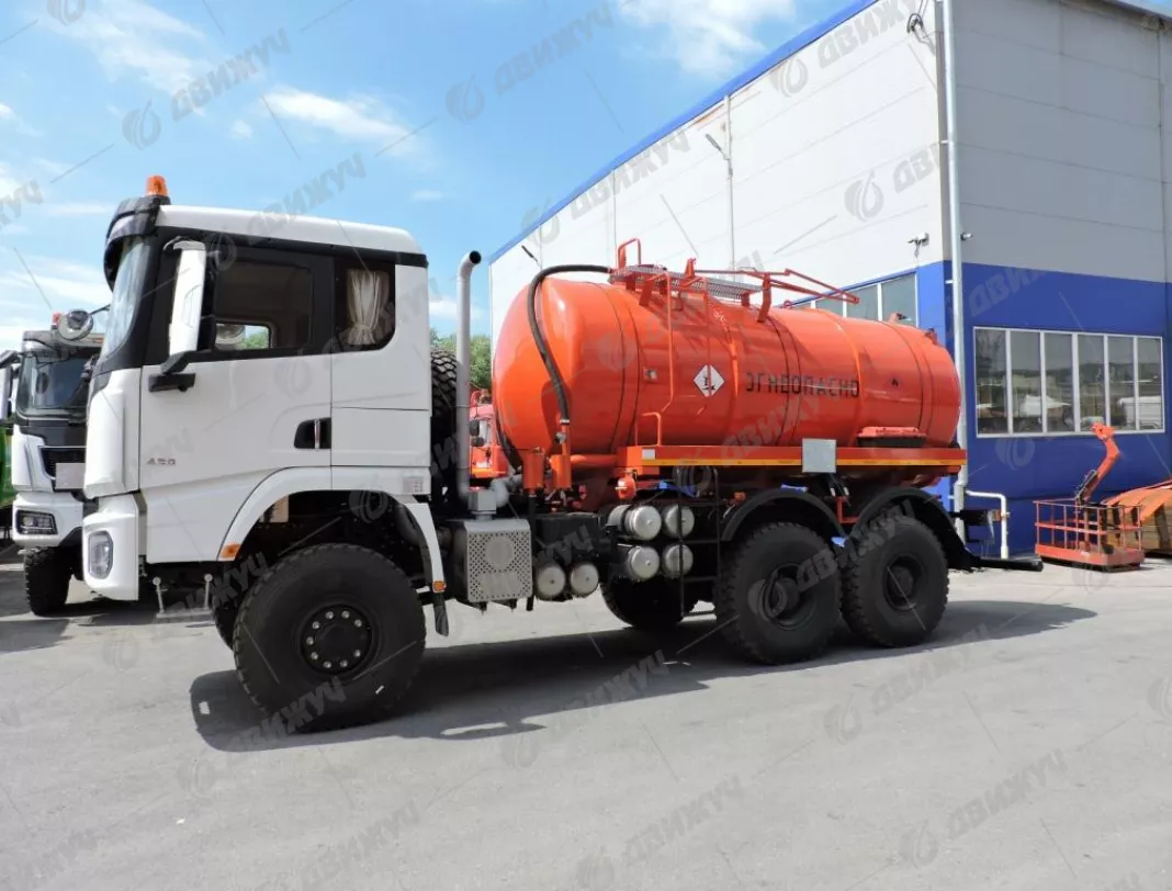 АКН-ОД 14 на шасси Shacman X3000 6х6 (SX42586V385) (Односкатная ошиновка)