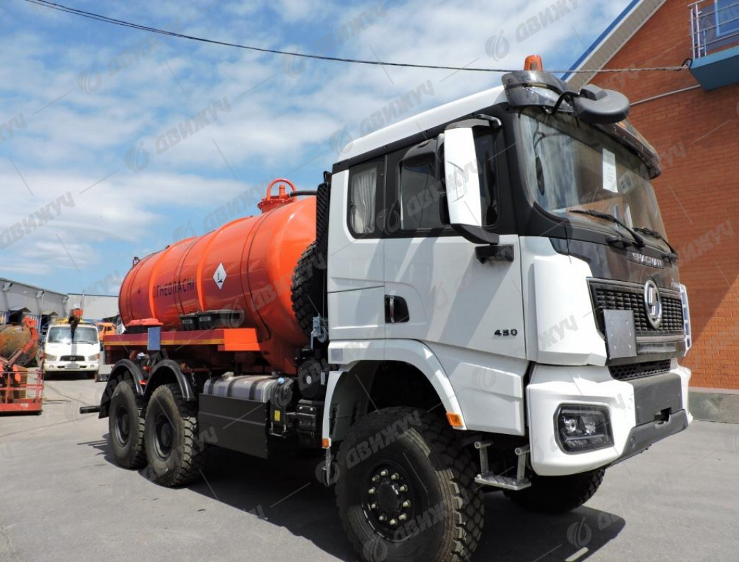 АКН-ОД 14 на шасси Shacman X3000 6х6 (SX42586V385) (Односкатная ошиновка)