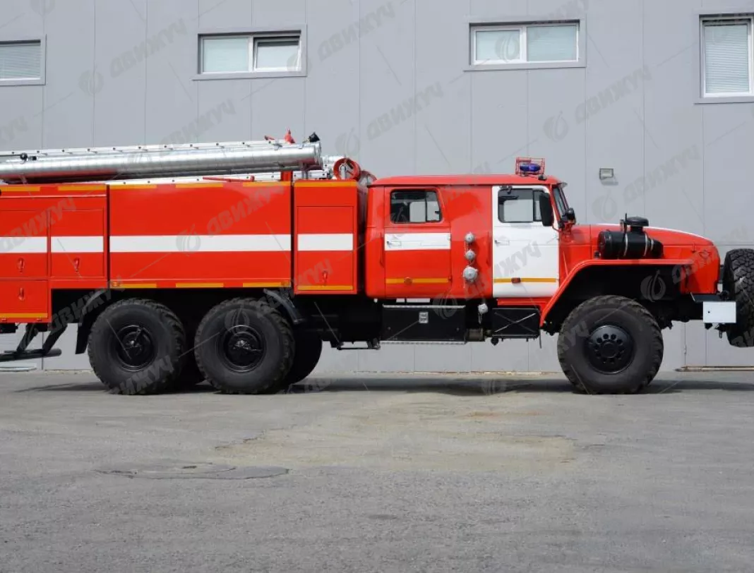 АЦ 6,0-70 на шасси Урал 4320