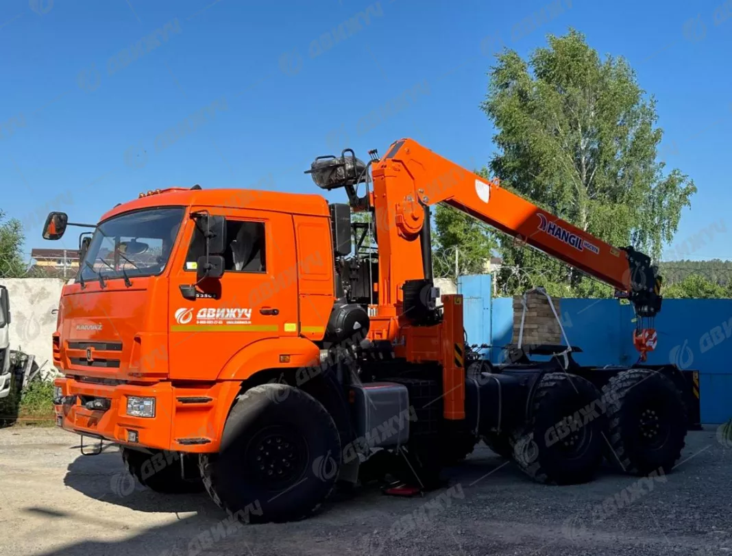 Седельный тягач Камаз 53504 с КМУ HANGIL (Хангил) HGC 986